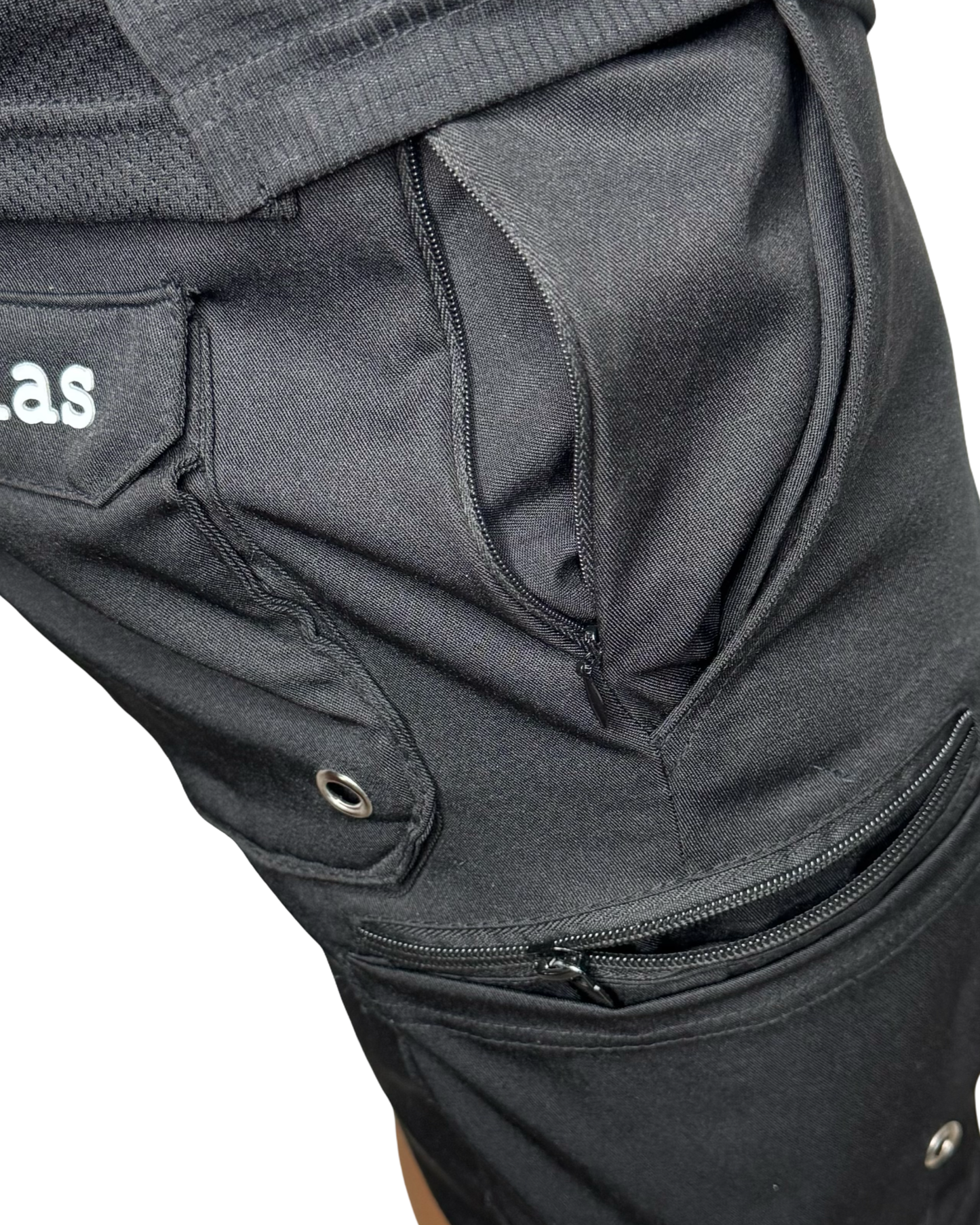 Cargo shorts. Minor defects (Read description)